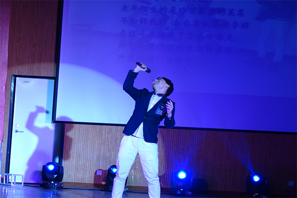 15VIP太阳集团举行2016级新生开学典礼暨迎新晚会