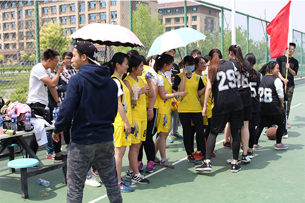 恭祝公司于太原理工大学女子篮球赛中首战告捷