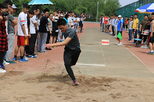 公司在2016年太原理工大学校运会上喜获佳绩